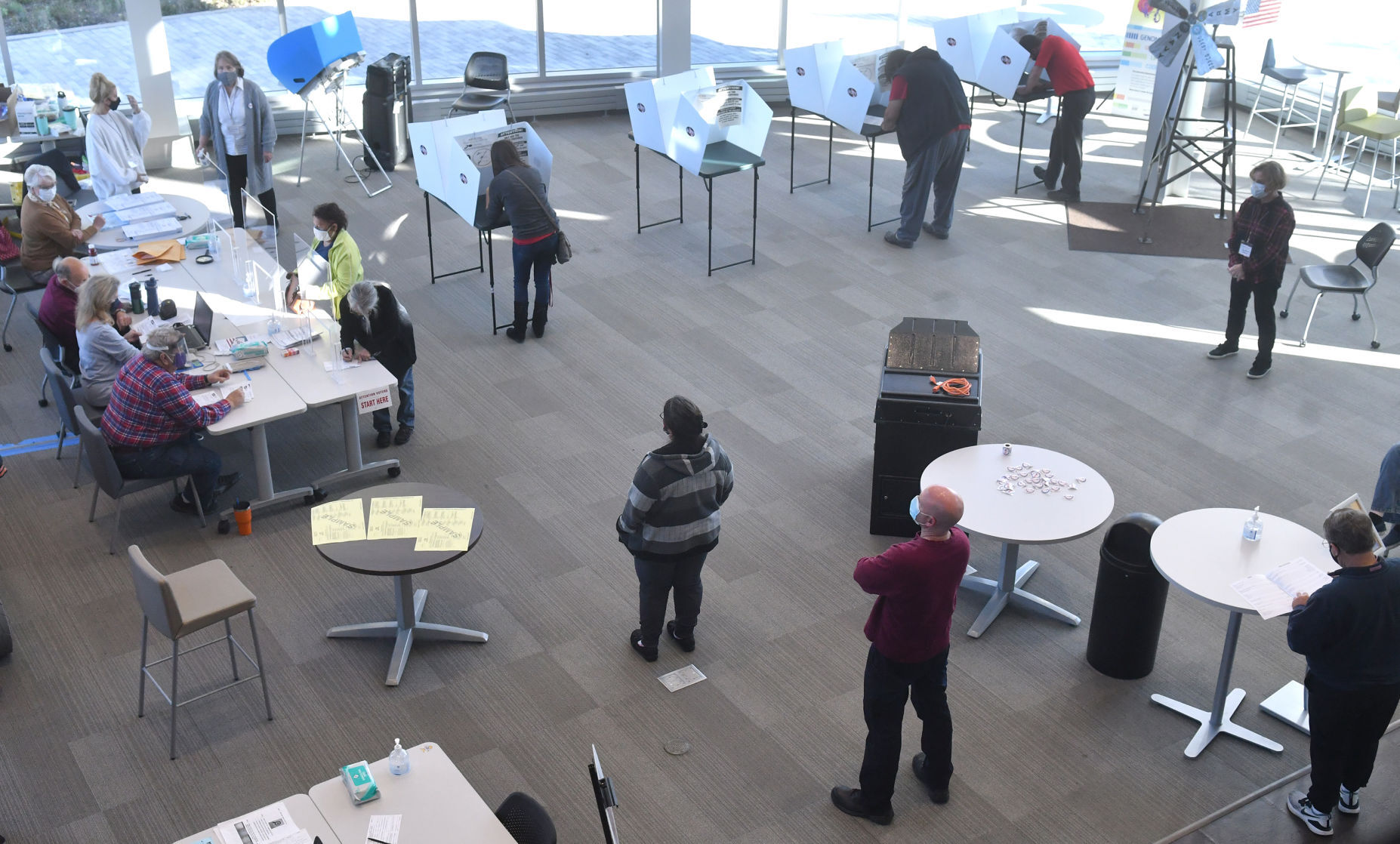 110320-nws-Election2020-073